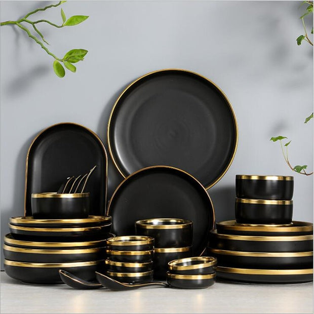 Obsidian Elegance Plate Collection